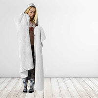 American Samoa Fautasi Hooded Blanket Pago Pago Aeto and Iseula o le Moana of Fagatogo White Color - Polynesian Pride