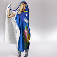 Personalised Nauru Independence Day Hooded Blanket Nauruan Tribal Flag Style LT03 - Polynesian Pride