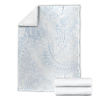 Hawaiian Turtles and Leis Blanket Tribal Kakau Pattern Airy White Blue Cloud Vibe