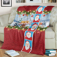 Merry Christmas Blanket Funny Santa Claus Cards Photo and Polynesian Pattern Red Color LT03 - Polynesian Pride