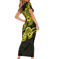 Hawaiian Manta Rays Family Matching Short Sleeve Bodycon Dress and Hawaiian Shirt Tribal Hibiscus Polynesian Tattoos Yellow Color - Polynesian Pride