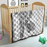 Aotearoa Moko Tribal Tattoo Quilt New Zealand Maori Penguin and Fantail White Color