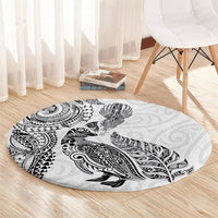 Aotearoa Moko Tribal Tattoo Round Carpet New Zealand Maori Penguin and Fantail White Color