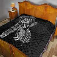 Aotearoa Moko Tribal Tattoo Quilt New Zealand Maori Penguin and Fantail Black Color