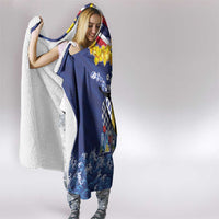 Hawaii King Kamehameha Day Hooded Blanket Lei Sea Waves Polynesian Tapa Pattern