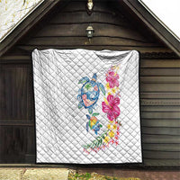 Hawaiian Abstract Art Turtles Quilt with Plumeria and Hibiscus - Polynesian Pride