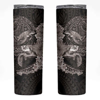 Hawaiian Plumeria and Hibiscus with Turtles Skinny Tumbler Polynesian Art Grayscale - Polynesian Pride