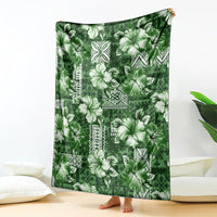 Hawaiian Quilt Pattern Blanket Hibiscus and Tribal Element Vintage Green Vibe LT03 - Polynesian Pride