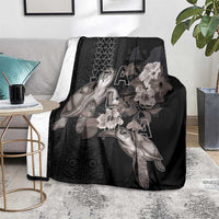 Hawaii Aloha Turtle Hibiscus and Leaves Blanket with Polynesian and Kakau Tattoos Black Color - Polynesian Pride