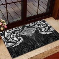 New Zealand Aotearoa Rubber Doormat Maori Manta Ray Moko Black - Polynesian Pride