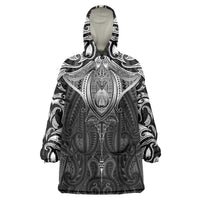 New Zealand Aotearoa Wearable Blanket Hoodie Maori Manta Ray Moko Black - Polynesian Pride