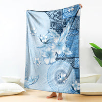 Hawaii Tapa Pattern With Blue Hibiscus Blanket LT05 - Polynesian Pride