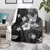 Hawaii Tapa Pattern With Black Hibiscus Blanket LT05 - Polynesian Pride