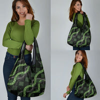 Hawaiian Quilt Grocery Bag Pele Hair Hinahina Lei Black Version LT05 - Polynesian Pride
