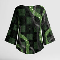 Hawaiian Quilt Kimono Sleeve Blouse Pele Hair Hinahina Lei Black Version LT05 - Polynesian Pride