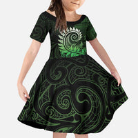 New Zealand Maori Koru Fern Family Matching Mermaid Dress and Hawaiian Shirt Spiral Polynesian Style Green LT05 Daughter's Dress Green - Polynesian Pride