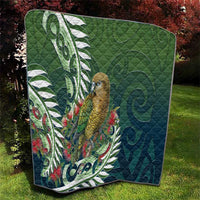 New Zealand Kea Bird Quilt With Maori Koru Fern - Polynesian Pride