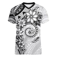 Polynesian Pattern With Plumeria Flowers Women V-Neck T-Shirt White