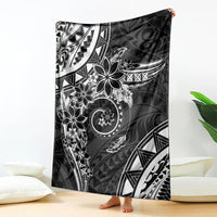 Polynesian Pattern With Plumeria Flowers Blanket Black LT05 - Polynesian Pride
