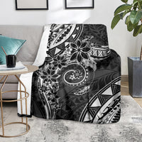 Polynesian Pattern With Plumeria Flowers Blanket Black LT05 - Polynesian Pride