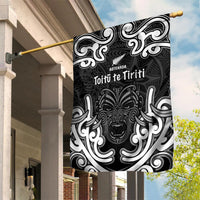 Aotearoa Garden Flag Toitu Te Tiriti O Waitangi LT05 Black - Polynesian Pride