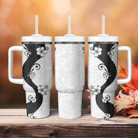 Polynesia Hibiscus Tumbler With Handle White Curve Motif - Polynesian Pride