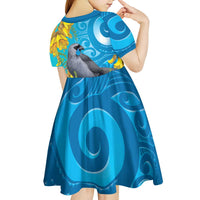 New Zealand Kokako Bird Kid Short Sleeve Dress Maori Koru With Kowhai Flowers - Polynesian Pride
