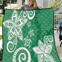 Polynesia Quilt Green Tribal Turtle Floral Pattern