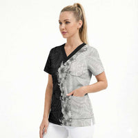 Hawaii Hibiscus Flowers Scrub Top Grayscale Polynesian Pattern LT05 - Polynesian Pride