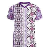 Hawaii Makahiki Turtle Women V-Neck T-Shirt Violet Tapa Pattern - Polynesian Pride