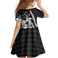 Hawaii Ukulele Family Matching Short Sleeve Bodycon Dress and Hawaiian Shirt Tropical Flowers With Palaka Effect Black Version - Polynesian Pride