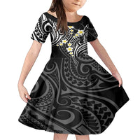 Plumeria With Black Polynesian Tattoo Pattern Family Matching Summer Maxi Dress and Hawaiian Shirt LT05 Daughter's Dress Black - Polynesian Pride