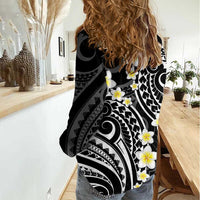 Plumeria With Black Polynesian Tattoo Pattern Women Casual Shirt