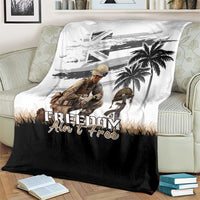 Hawaii Veterans Day Blanket Honor The Fallen Flag Grunge Style LT05 - Polynesian Pride