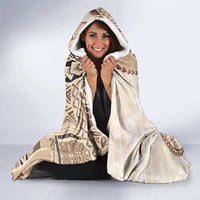 Samoa Siapo Elegant Hooded Blanket Hibiscus Beige Motifs LT05 - Polynesian Pride