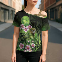 New Zealand Aotearoa Kakapo Cross Shoulder Shirt Maori Pattern With Manuka Galaxy Style LT05 - Polynesian Pride