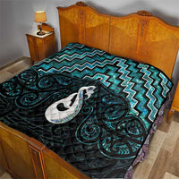 New Zealand Maori Quilt Poutama Manaia Turquoise Paua Shell