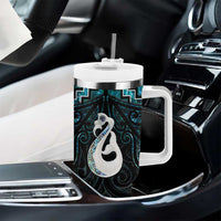 New Zealand Maori Tumbler With Handle Poutama Manaia Turquoise Paua Shell LT05 - Polynesian Pride