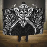 New Zealand Morepork Hooded Blanket Maori Pattern Black LT05 - Polynesian Pride