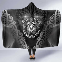 Aotearoa Toitu Te Tiriti Hooded Blanket Ka Mua Ka Muri LT05 One Size Black - Polynesian Pride