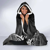 Aotearoa Toitu Te Tiriti Hooded Blanket Ka Mua Ka Muri LT05 - Polynesian Pride