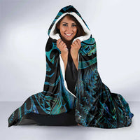 New Zealand Aotearoa Hooded Blanket Maori Tane Te Waiora Paua Shell Glitter Turquoise LT05 - Polynesian Pride