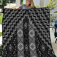 New Zealand Aotearoa Quilt Black Poutama With Taniko Pattern LT05