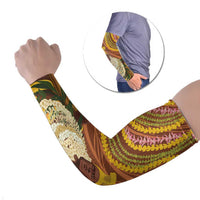 Hawaii King Kamehameha Arm Sleeves Hawaiian Kakau Pattern With Leis LT05 Set of 2 Brown - Polynesian Pride