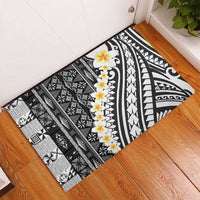 Black Vintage Tonga Ngatu Pattern With Plumeria Rubber Doormat LT05 - Polynesian Pride