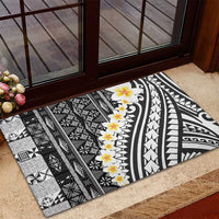 Black Vintage Tonga Ngatu Pattern With Plumeria Rubber Doormat LT05 - Polynesian Pride
