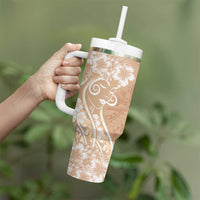 Polynesian Women's Day Tumbler With Handle Brown Hibiscus Flowers With Polynesian Pattern LT05 - Polynesian Pride