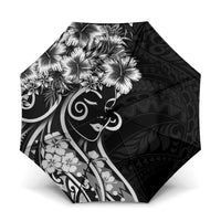 Polynesian Women's Day Umbrella Black Hibiscus Flowers With Polynesian Pattern LT05 One Size Folded 11.42 inch Opened Diameter 37.4 inch Black - Polynesian Pride