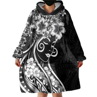 Polynesian Women's Day Wearable Blanket Hoodie Black Hibiscus Flowers With Polynesian Pattern LT05 - Polynesian Pride