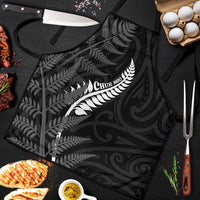 New Zealand Chur Bro Apron Maori Koru With Silver Fern LT05 Black - Polynesian Pride